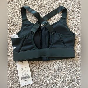 Fabletics High Impact Sports Bra
